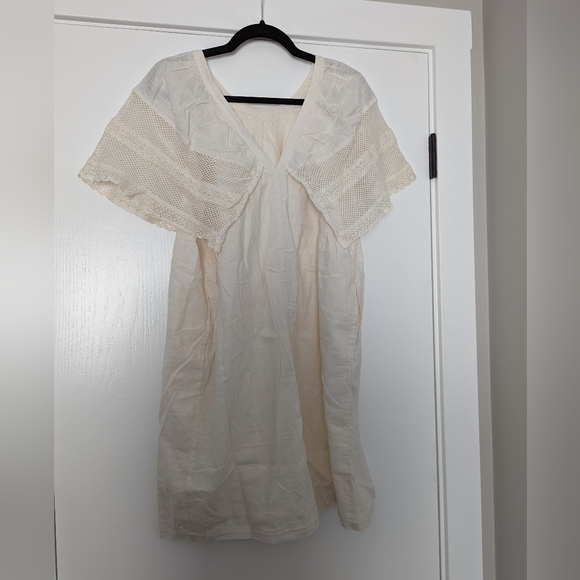 Flutter-Sleeve Tie-Back Mini Swing Dress - Picture 5 of 6